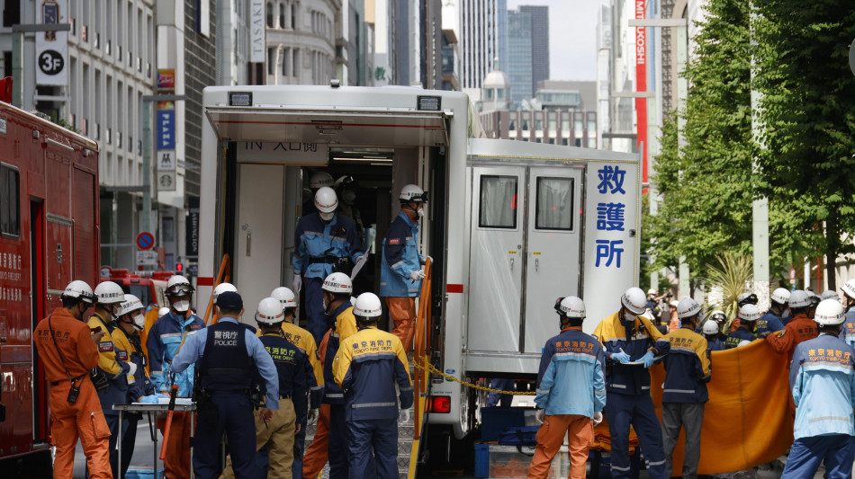 Spray irritante in un centro commerciale a Tokyo, il bilancio &egrave; di 25 intossicati