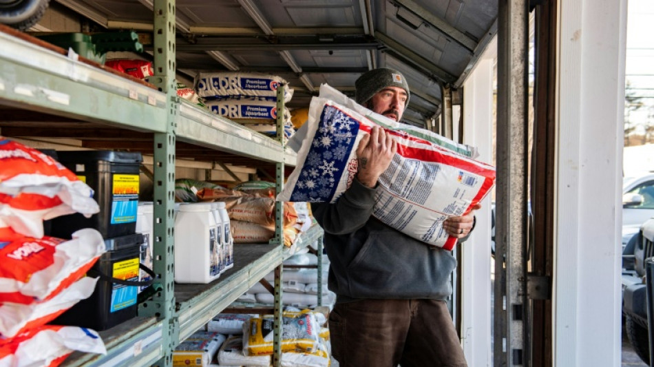 Snow, ice hit western, central US as massive storm sweeps nation 