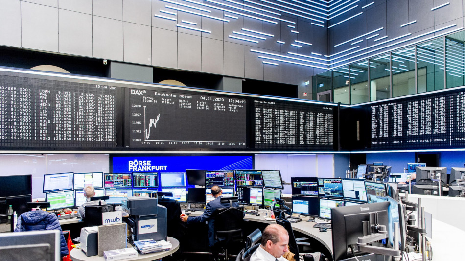 Borsa: l'Europa prosegue contrastata, banche pesano su Milano