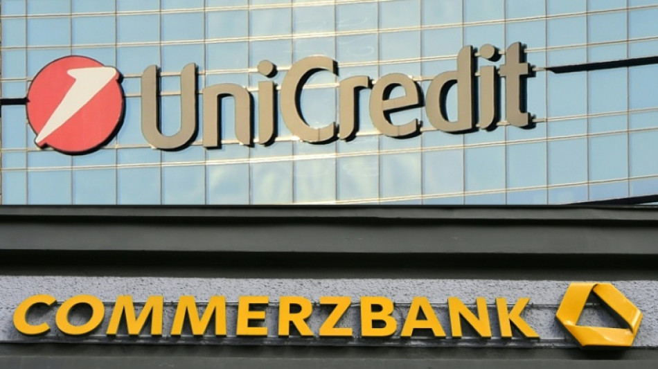 Dernier jour pour l'offre hostile et contest&eacute;e d'UniCredit sur Commerzbank
