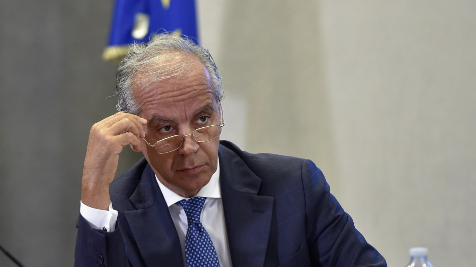 Piantedosi, impugneremo sentenze su Sea watch