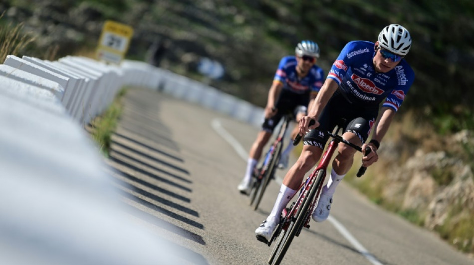 Sur la Costa Blanca, la Mecque de la pr&eacute;paration cycliste