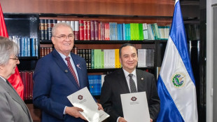 El Salvador e Paraguay siglano accordo contro il crimine