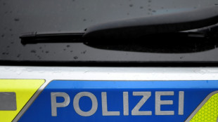 Gro&szlig;einsatz in Brandenburg: Mann nach Sch&uuml;ssen auf Polizei tot in Haus gefunden