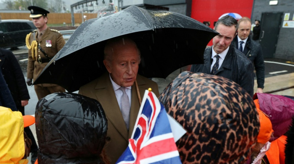 El rey Carlos III celebra su 77 cumpleaños decidido a seguir trabajando pese a su cáncer