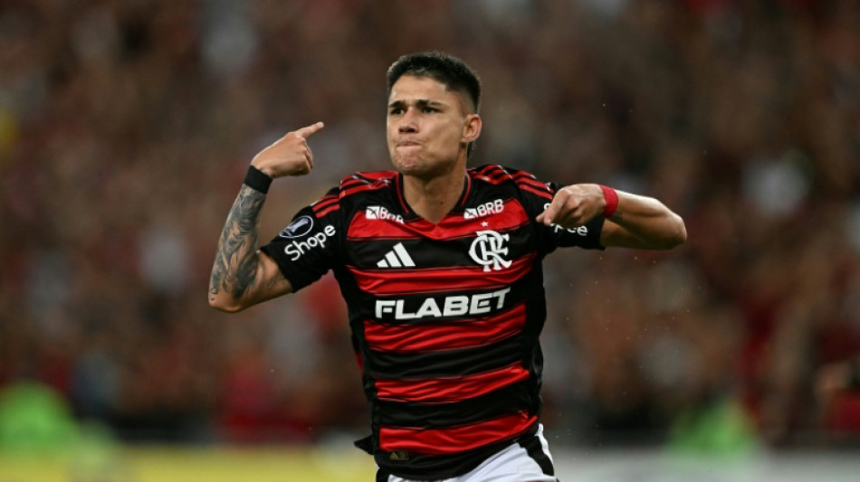 Flamengo vence LDU e depende só de si para ir às oitavas da Libertadores