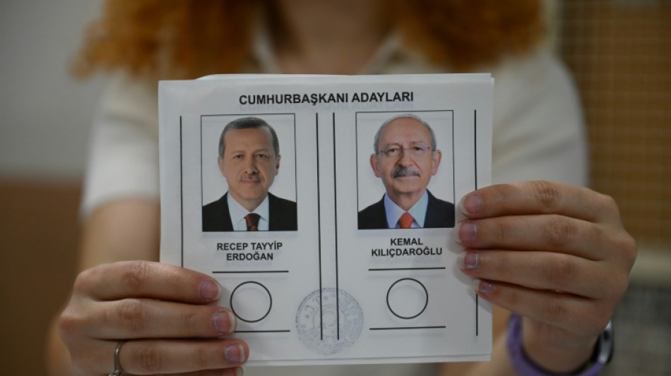 Wahllokale nach historischer Stichwahl in der T&uuml;rkei geschlossen 