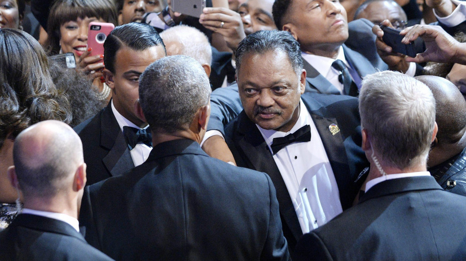 Obama, 'io e Michelle cresciuti sulle spalle di Jackson'