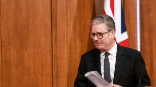 Starmer promete 'retomar o controle' das fronteiras britânicas em seu plano para reduzir a imigração