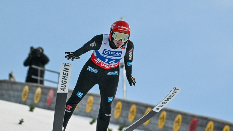 Freitag vergibt F&uuml;hrung: Skispringerinnen bleiben ohne Podest
