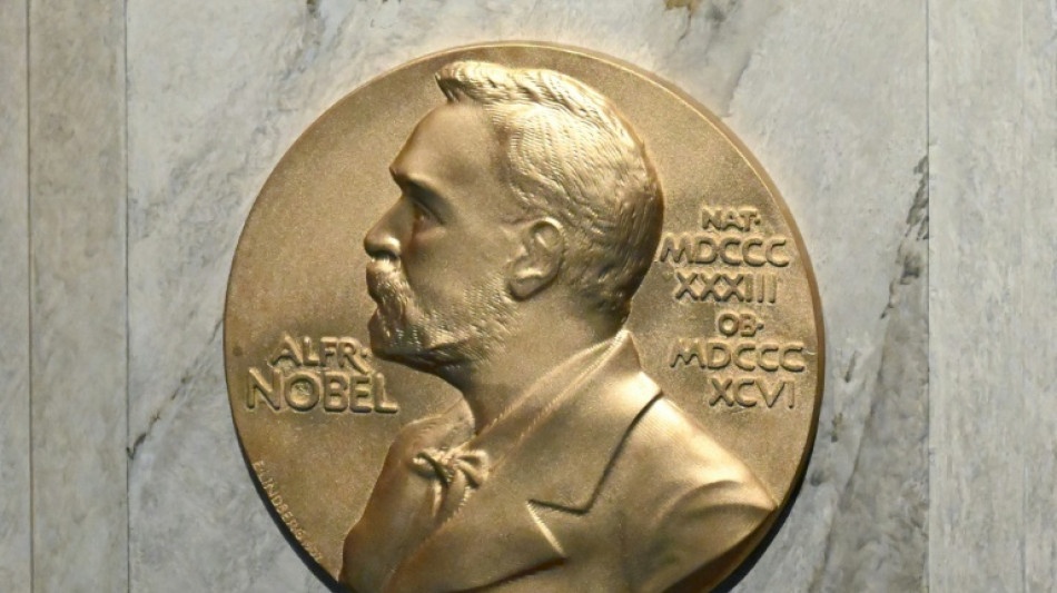 Schwedische Akademie gibt Gewinner des Physik-Nobelpreises bekannt