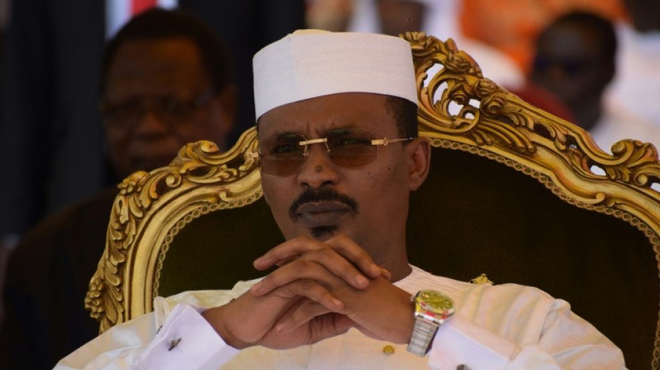 Les Tchadiens votent pour le r&eacute;f&eacute;rendum constitutionnel apr&egrave;s deux ans et demi de r&eacute;gime militaire 
