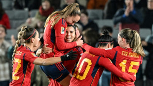 España golea a Zambia con vuelta de Putellas a la titularidad y el pase a octavos