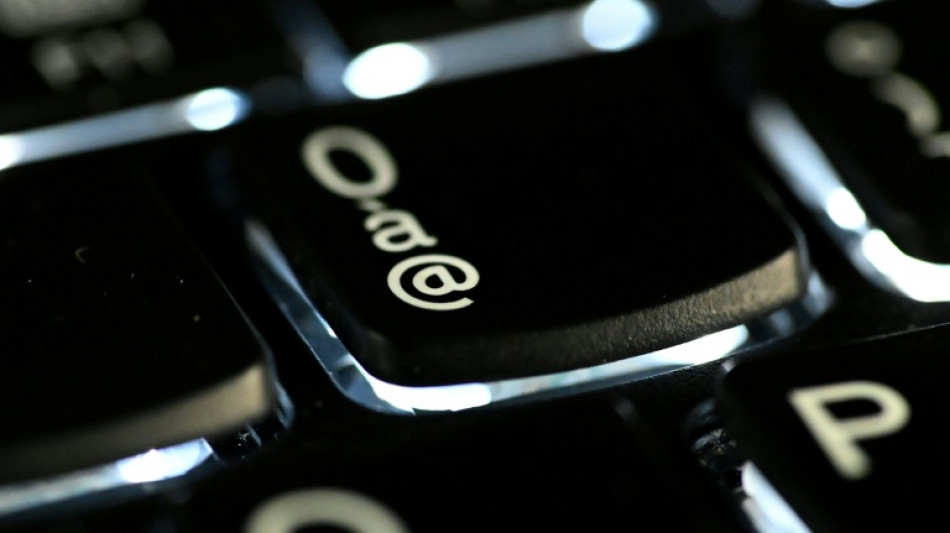 Qui sont ZeroBytes, les pirates du fisc qui affirment avoir vendu les donn&eacute;es vol&eacute;es ?