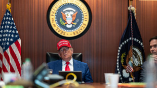 Trump: 'I negoziati con l'Iran procedono lenti, non avranno l'arma nucleare'
