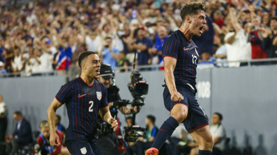 USA thrash Uruguay 5-1 in friendly rout