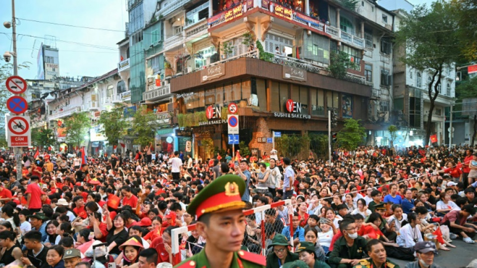 Vietnam feiert Ende des Krieges vor 50 Jahren mit Militärparade