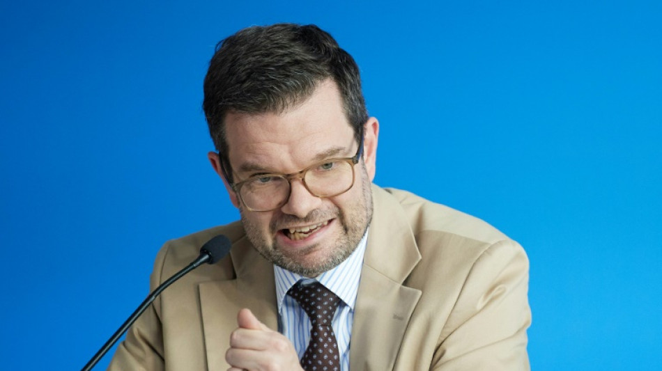 Buschmann wirbt f&uuml;r Gesetz zu Schutz von Verfassungsgericht - Bundestag debattiert
