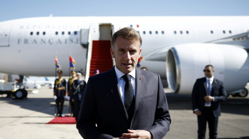 Macron acusa a los partidos de "desestabilizar" al primer ministro franc&eacute;s