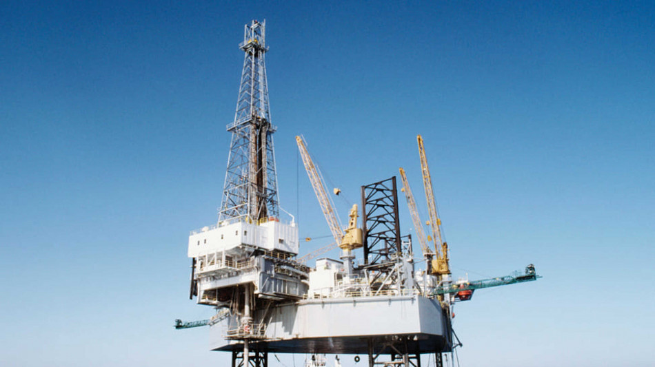 Il petrolio apre in rialzo a New York a 63,43 dollari