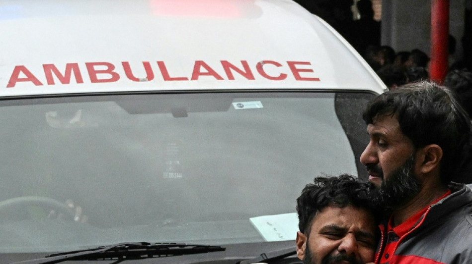 Ao menos 31 mortos e 169 feridos em atentado suicida contra mesquita xiita no Paquist&atilde;o