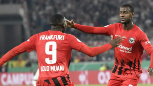 Die Eintracht erl&ouml;st sich und greift nach dem DFB-Pokal