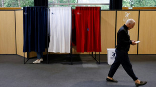 Elecciones legislativas asestan un rev&eacute;s a Macron en Francia