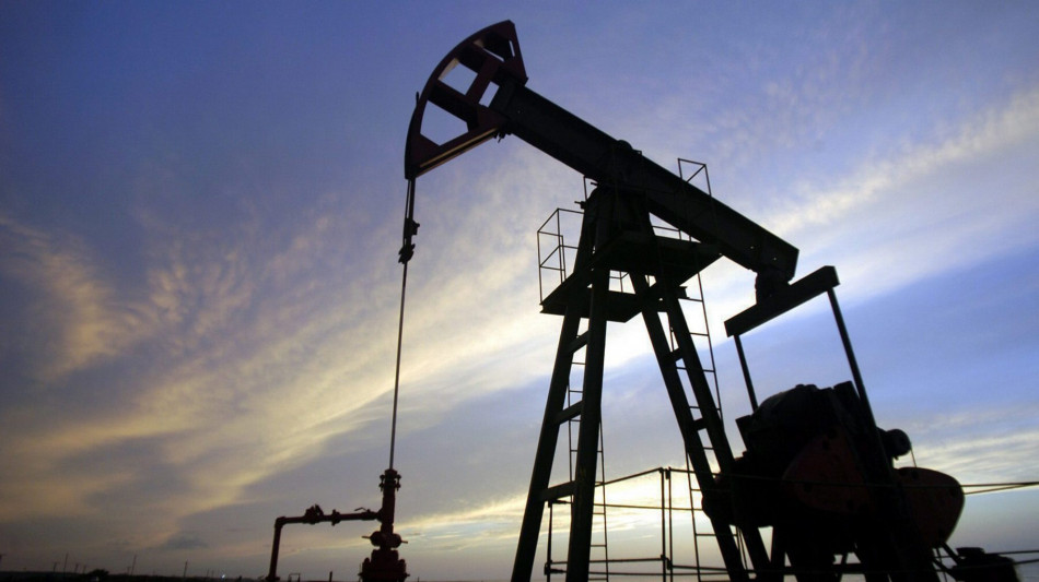 Le tensioni tra Israele e Iran spingono petrolio e gas