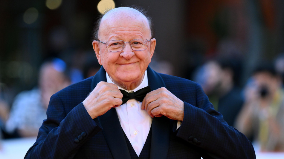 Milano Cortina: Massimo Boldi escluso da tedofori, 'da lui parole incompatibili'