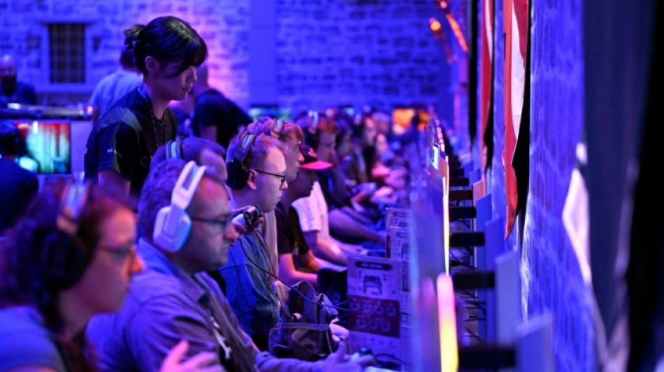 Jeux vid&eacute;o rendus inutilisables: des citoyens en col&egrave;re interpellent l'UE