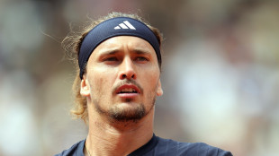 Roland Garros: Zverev &egrave; il primo finalista, battuto Mensik in 4 set