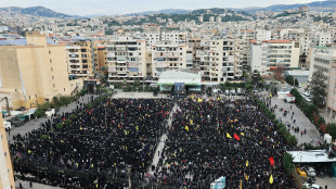 Governo libanese vieta ogni attivit&agrave; militare di Hezbollah