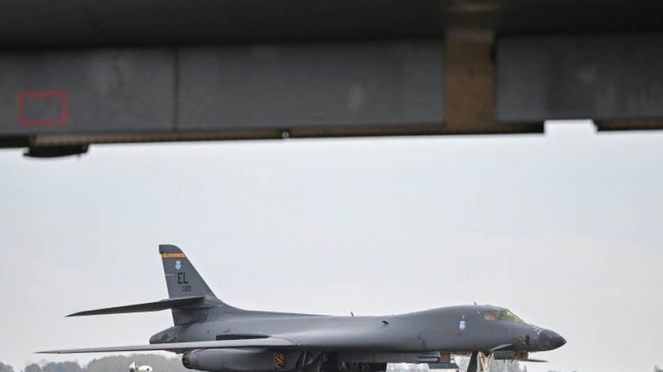 S&eacute;timo suspeito detido por incidente perto de base militar brit&acirc;nica usada pelos EUA