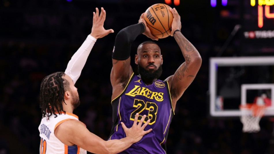 NBA: Masterclass de LeBron James et les Lakers s'imposent &agrave; New York