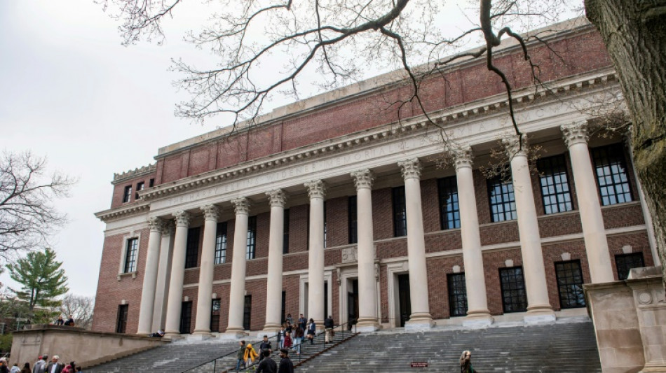 Governo dos EUA proíbe Harvard de matricular estudantes estrangeiros