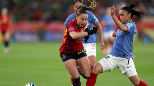 Foot: l'Espagne a donn&eacute; "une le&ccedil;on" et "une belle claque" aux Bleues (Karchaoui &agrave; l'AFP)