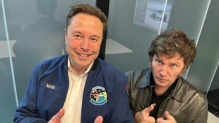 Presidente de Argentina Javier Milei se re&uacute;ne con Elon Musk en EEUU