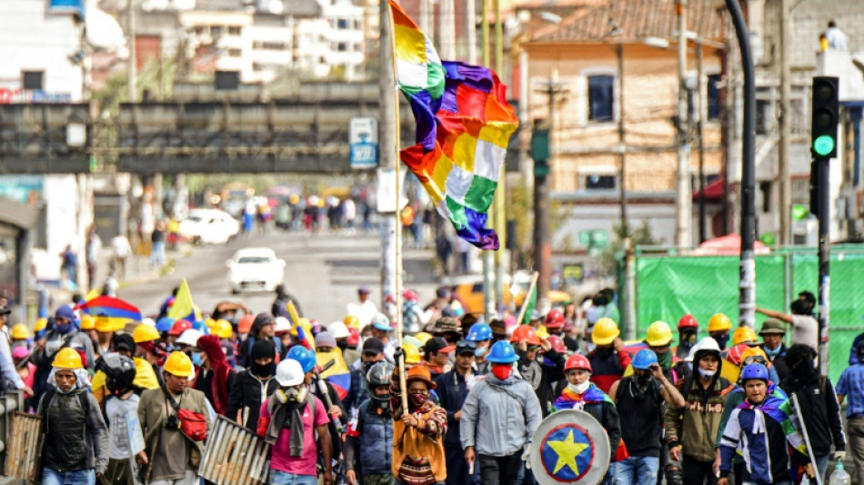 Gobierno de Ecuador suspende negociaciones con l&iacute;der de protestas ind&iacute;genas