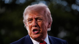 Trump, 'parler&ograve; con presidente Taiwan prima di decidere su vendita di armi'