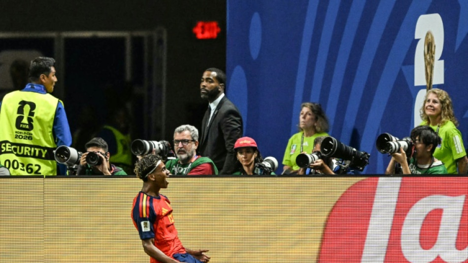 Espanha goleia Ar&aacute;bia Saudita (4-0) com primeiro gol de Yamal em Copas