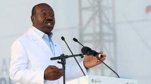 Gabon: le pr&eacute;sident Bongo brigue un troisi&egrave;me mandat, l'opposition d&eacute;nonce d&eacute;j&agrave; des "fraudes"