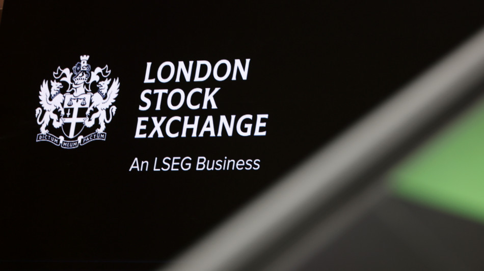 Borsa: l'Europa parte in leggero aumento, Londra +0,4%