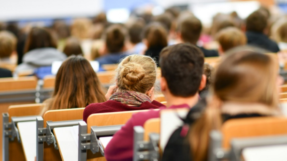 Studie: Nur noch knapp 32 Prozent der Studieng&auml;nge zugangsbeschr&auml;nkt