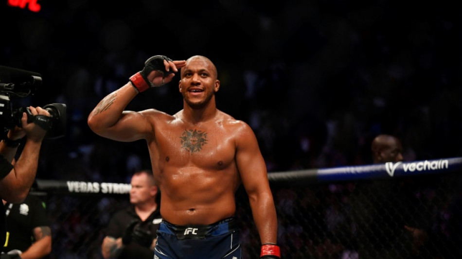 MMA: contre Jon Jones, Ciryl Gane &eacute;voque "le plus gros combat de (sa) carri&egrave;re"