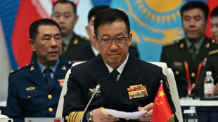 China acoge a los ministros de Defensa de Ir&aacute;n y Rusia en un momento de "cambios cruciales"
