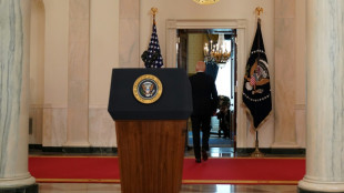 Face &agrave; la Cour supr&ecirc;me, Biden ne peut que s'indigner, et esp&eacute;rer un sursaut &eacute;lectoral