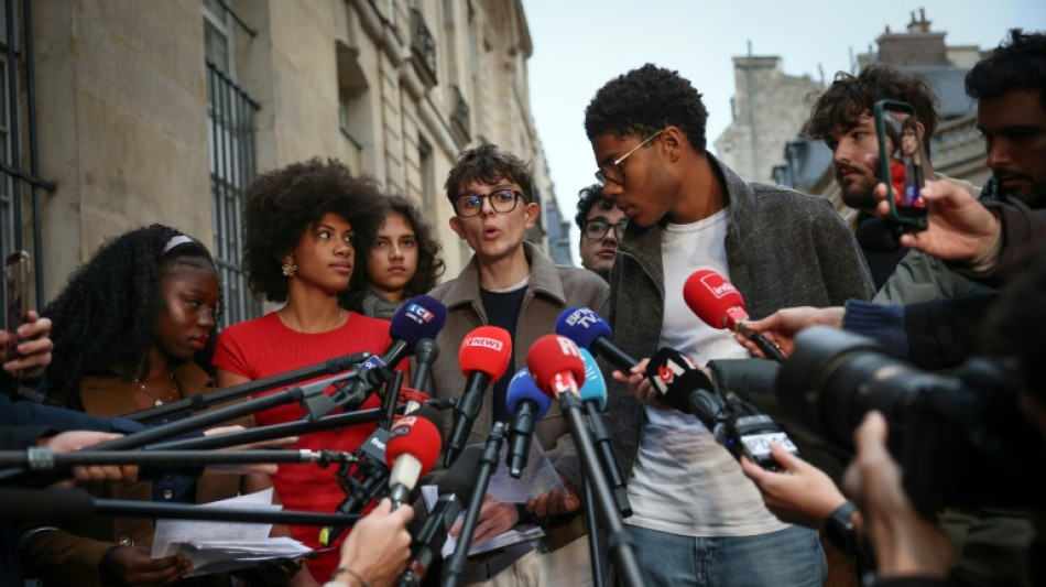 Crise lyc&eacute;enne: les annonces du gouvernement ne d&eacute;samorcent pas les appels &agrave; la mobilisation