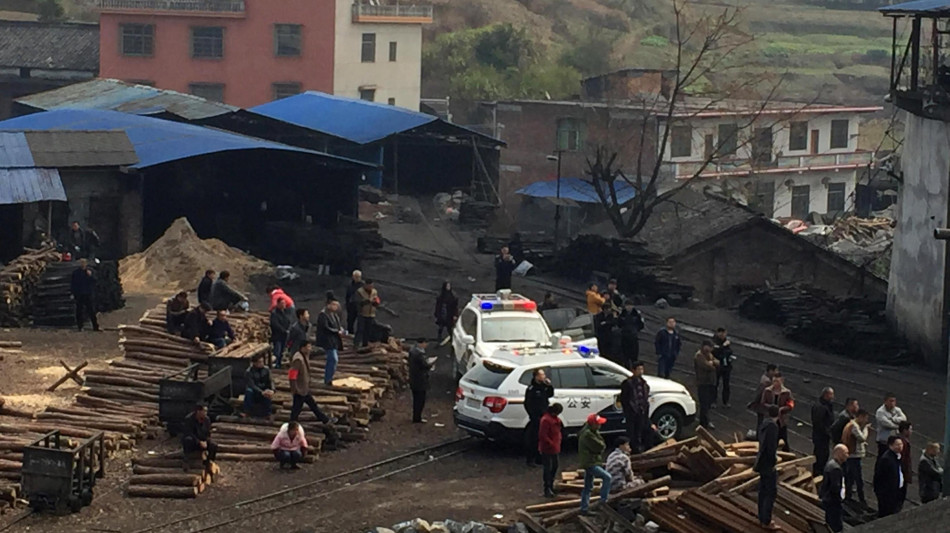 Salgono a 8 i morti nella miniera di carbone in Cina, 38 persone intrappolate