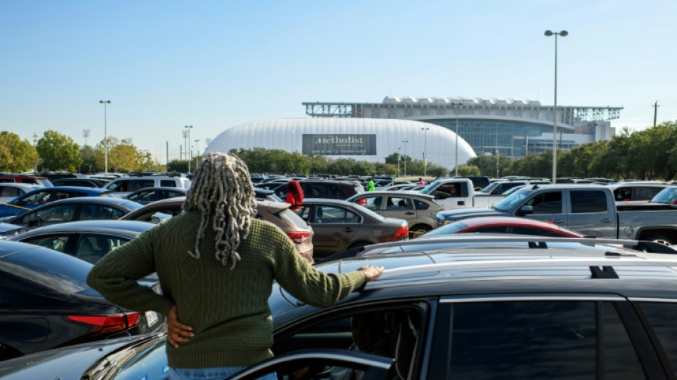 Governo dos EUA quer 'instrumentalizar a fome', diz líder democrata