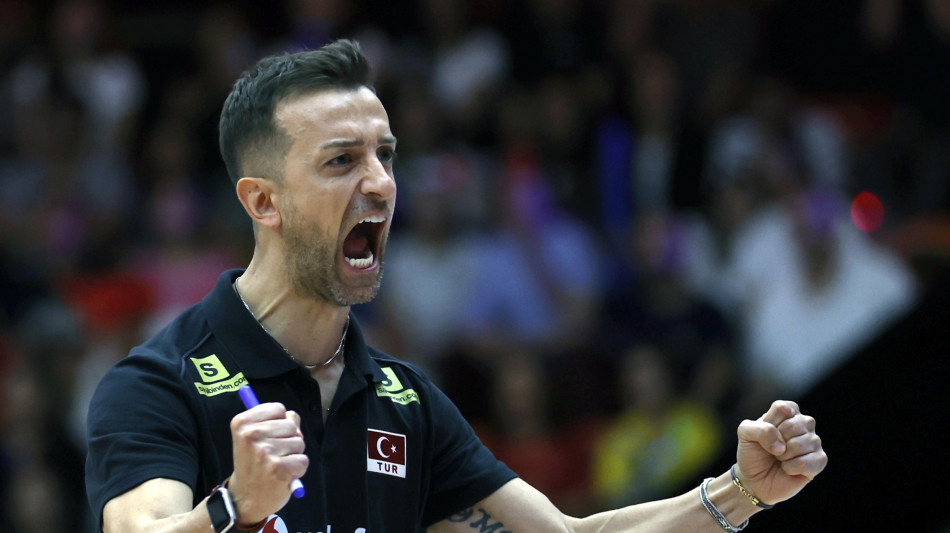 Eurovolley: 3-0 alla Serbia, la Turchia prima finalista